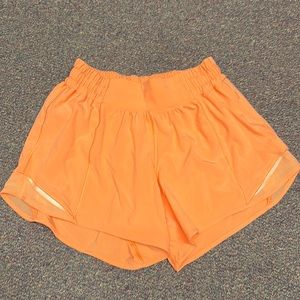 Lululemon Hotty Hot 4”